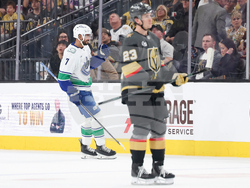 Canucks Golden Knights Hockey