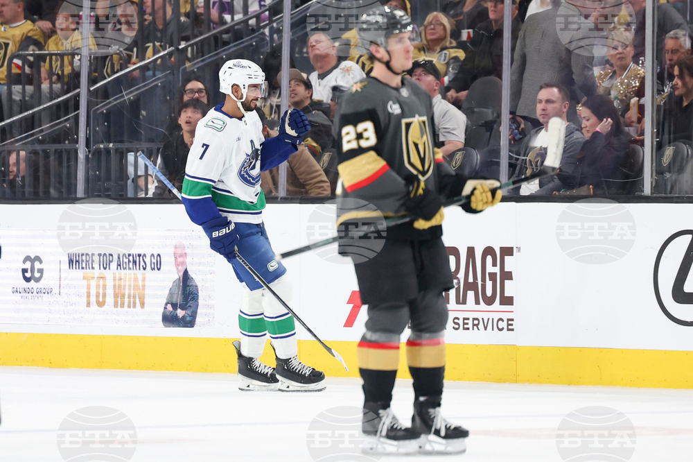 Canucks Golden Knights Hockey