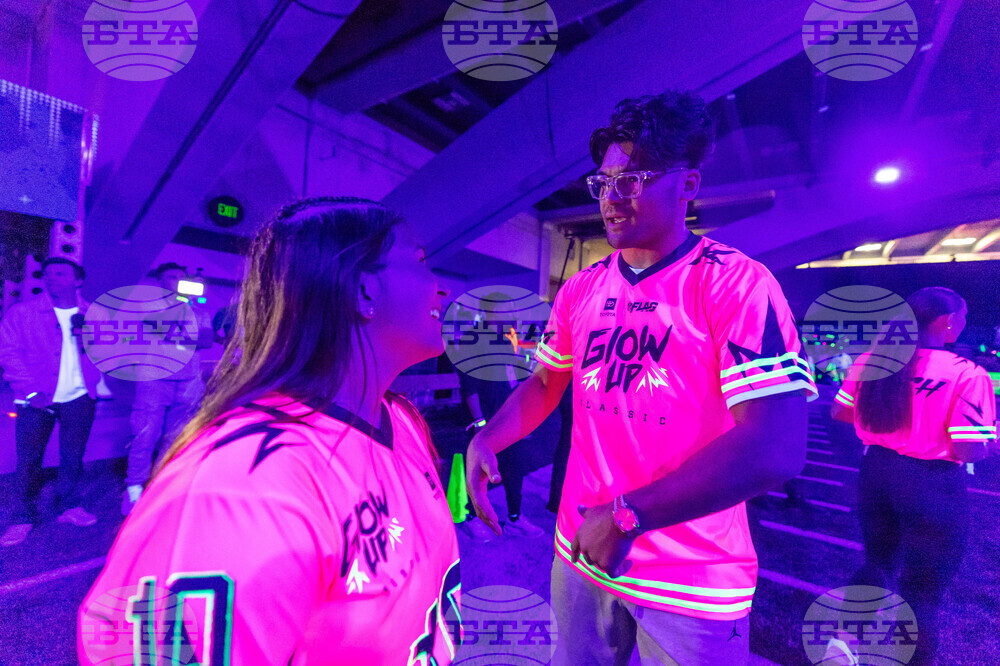 Toyota Glow Up Classic [NFL]