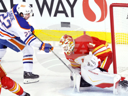 Oilers Flames Hockey