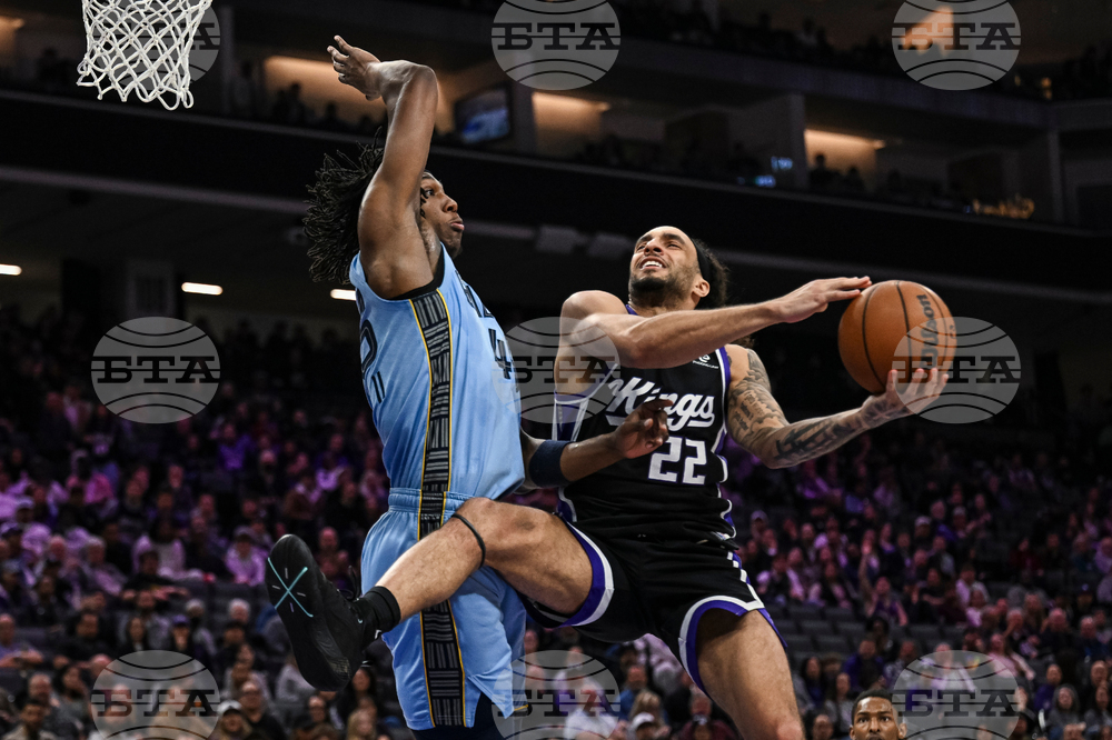 Grizzlies Kings Basketball