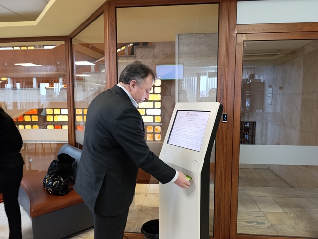 Кметът проф. Христо Христов и неговият екип дадоха началото на данъчната кампания в община Шумен