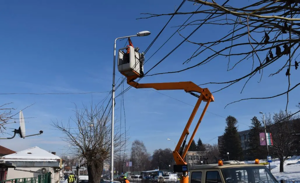 Кметът на Ловеч с писмо до ЕРМ ЗАПАД – Ловеч, относно проблеми с уличното осветление