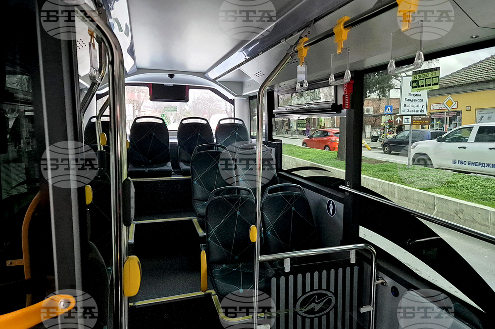 Сандански - публично обсъждане - електрически автобуси - представяне