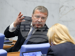 Народно събрание - заседание - Драгомир Стойнев 