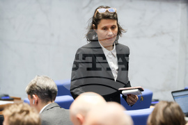 Народно събрание - заседание - Елисавета Белобрадова