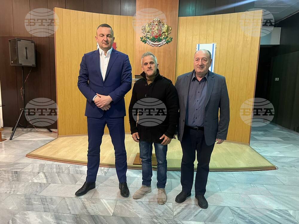 Йордан Йовчев се срещна с кмета на Варна Иван Портних по повод домакинството на Световната купа по спортна гимнастика