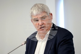 КНСБ - проблеми в промишлеността - пресконференция