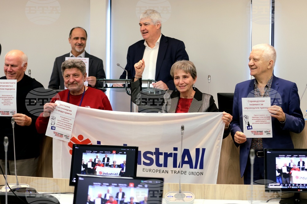 КНСБ - проблеми в промишлеността - пресконференция