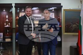 Награди за спортна журналистика на името на Людмил Неделчев и Николай Колев
