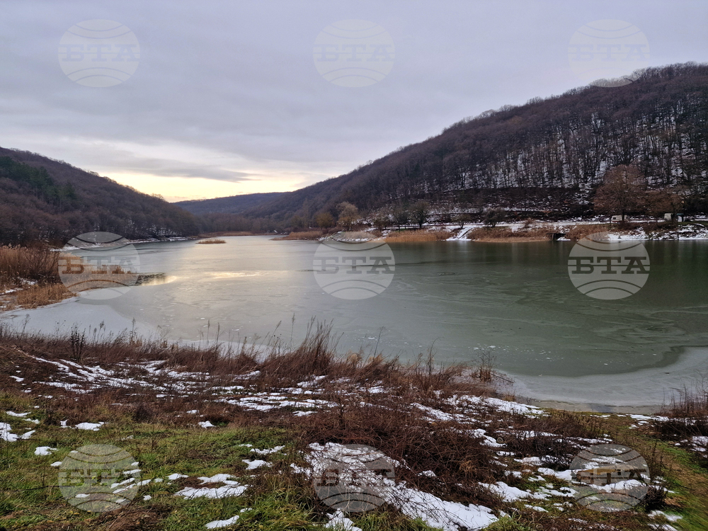 Разград - местността Пчелина - язовир - изглед