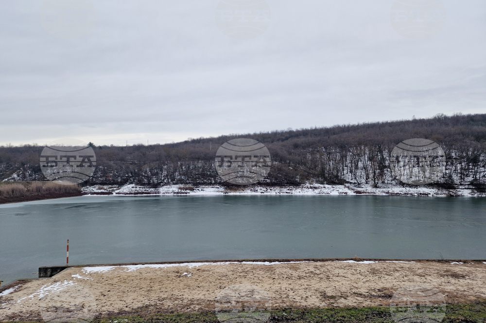 Разград - местността Пчелина - язовир - изглед