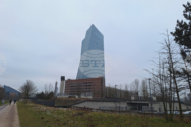 Очаква се ЕЦБ да запази днес лихвите си непроменени, но войната в Иран засилва инфлационните рискове