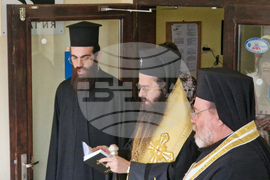 Бургас - Николай Чудотворец - плоча - освещаване