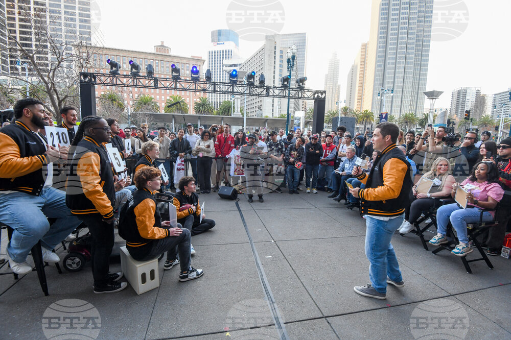 Marriott Bonvoy and Adam Devine Super Bowl Pop-Up Musical Perfor