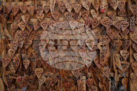 Israel Palestinians Artisan