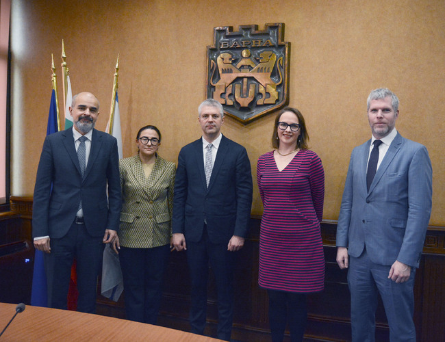 Община Варна: Кметът Благомир Коцев прие посланика на Ирландия у нас Н. Пр. Катрин Банън