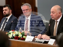 Министерски съвет - ОИСР - икономическо проучване - резултати