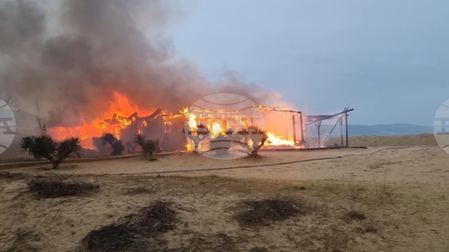 Охранител на дискотека, близка до горящото заведение в Слънчев бряг, е подал сигнал за пожара
