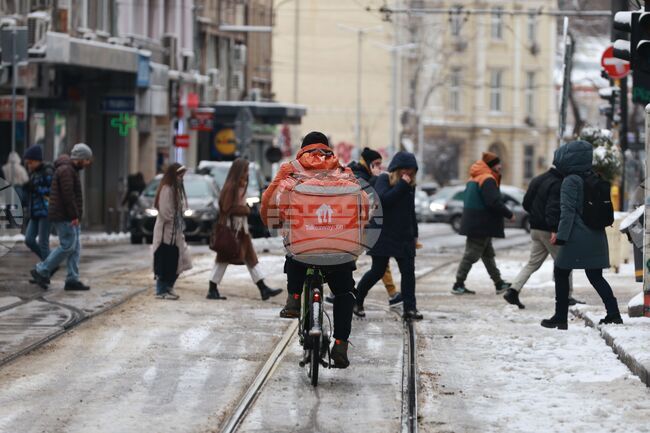 Consumer Confidence Indicator Down 0.8 Points in January