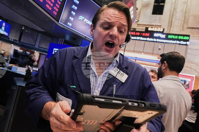 Търговията на Уолстрийт започна с повишение и за трите водещи индекса