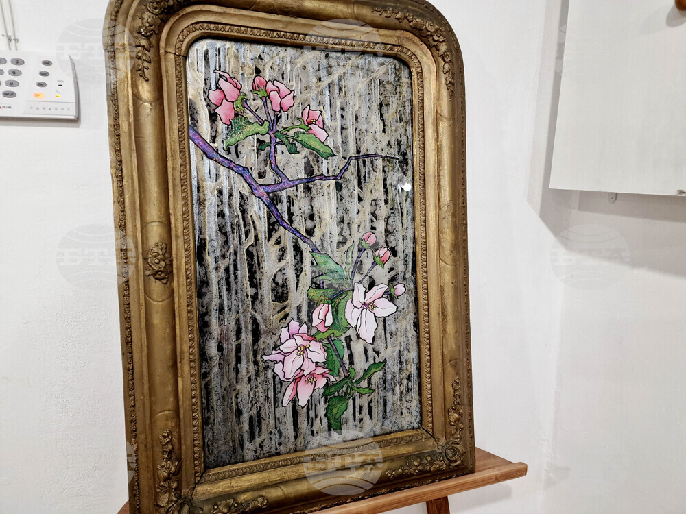 Перник - „Моето цвете, моето цвете“ - изложба - галерия „Аргус“