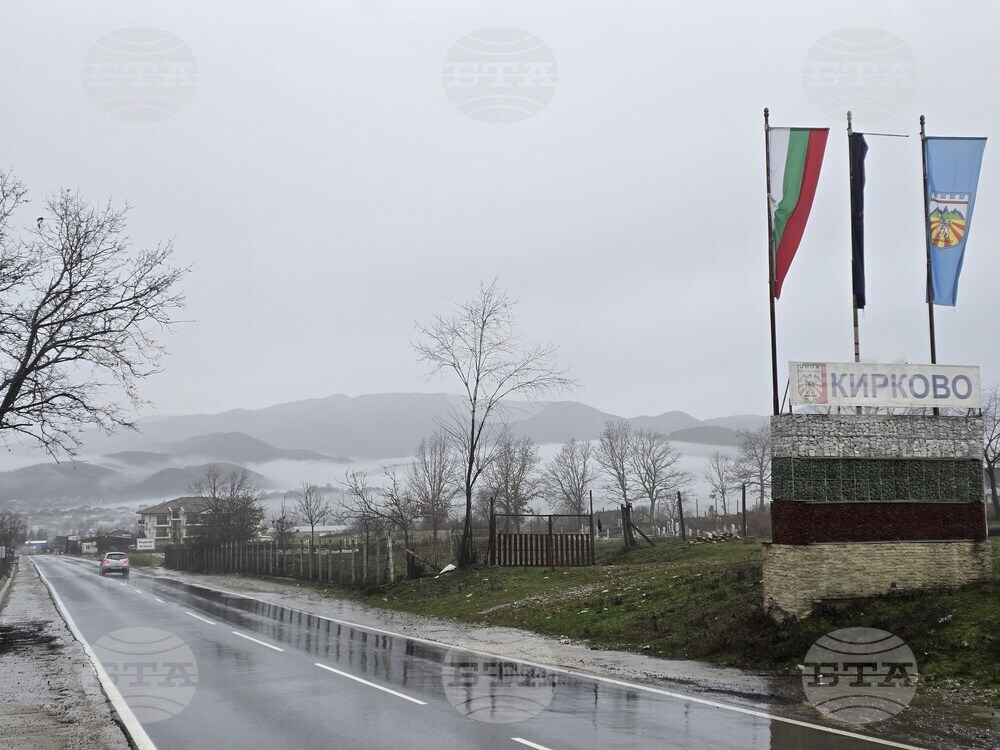 Над 80 литра са падналите количества валежи в община Кирково, няма достъп до две населени места заради срутища, съобщи кметът 