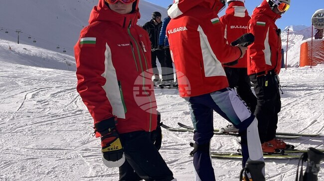 Bulgarian Snowboard Team Holds Official Training in Livigno Ahead of 2026 Winter Olympics