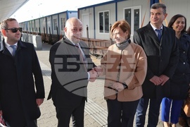 Централна гара - сглобяеми къщи - помощ за Турция