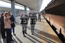 Централна гара - сглобяеми къщи - помощ за Турция