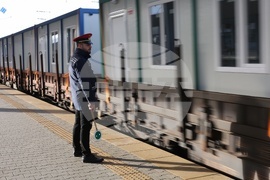 Централна гара - сглобяеми къщи - помощ за Турция