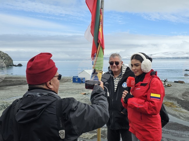 Антарктида - остров Ливингстън - посещение