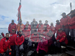 Антарктида - остров Ливингстън - посещение