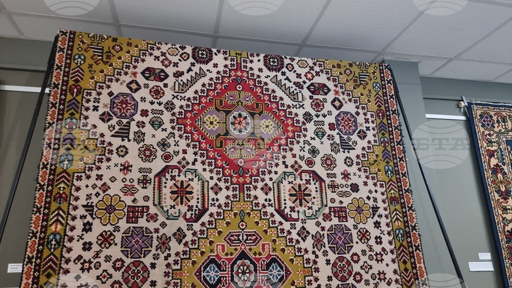 Стара Загора - изложба - котленски килими