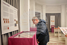 Габрово - „Когато левът става история” - изложба