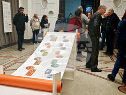 Габрово - „Когато левът става история” - изложба