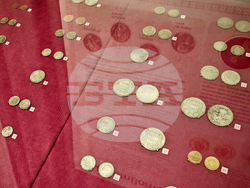 Габрово - „Когато левът става история” - изложба