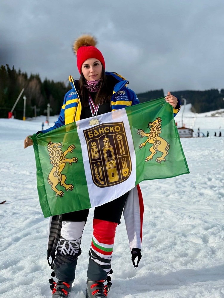 Община Банско: Стела от Банско отново на върха в световния ски елит