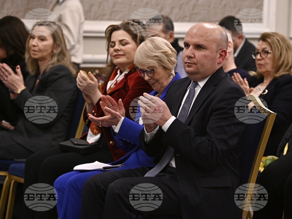 Нахиде Дениз - книга „440 дни. Ататюрк в България“ - разговор