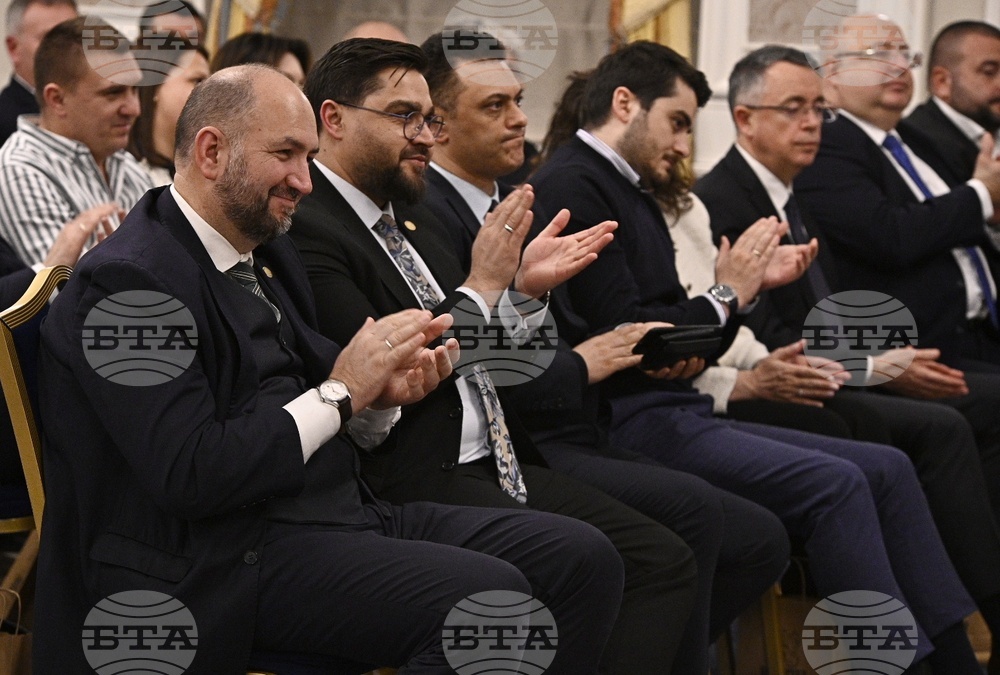 Нахиде Дениз - книга „440 дни. Ататюрк в България“ - разговор