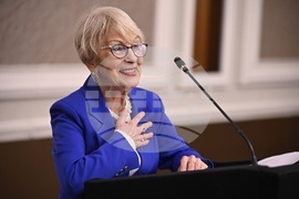 Нахиде Дениз - книга „440 дни. Ататюрк в България“ - разговор