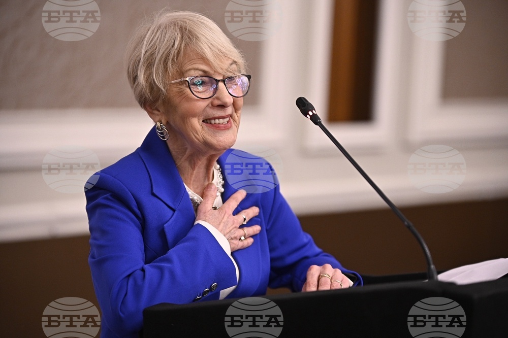 Нахиде Дениз - книга „440 дни. Ататюрк в България“ - разговор