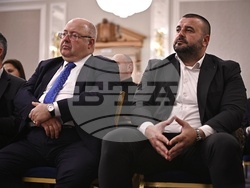 Нахиде Дениз - книга „440 дни. Ататюрк в България“ - разговор