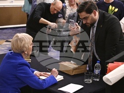 Нахиде Дениз - книга „440 дни. Ататюрк в България“ - разговор