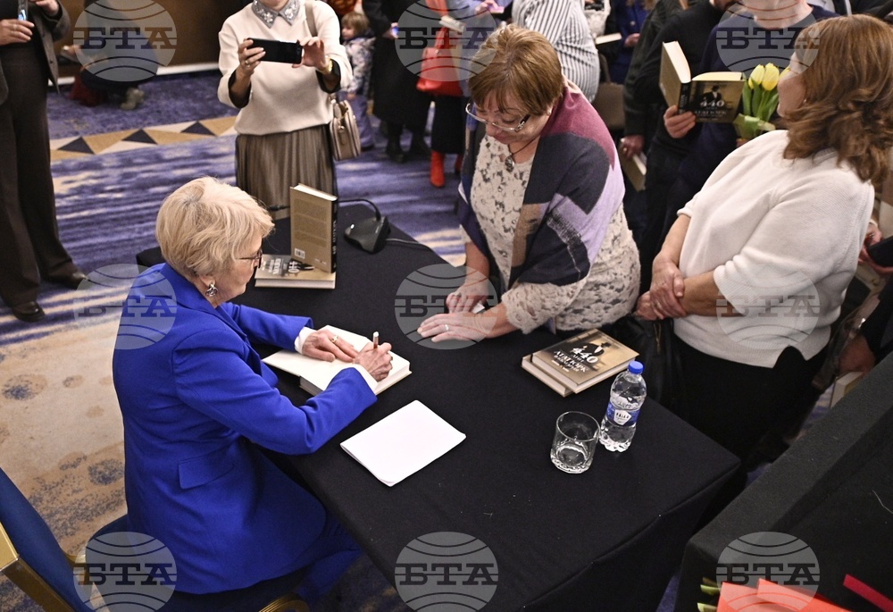 Нахиде Дениз - книга „440 дни. Ататюрк в България“ - разговор