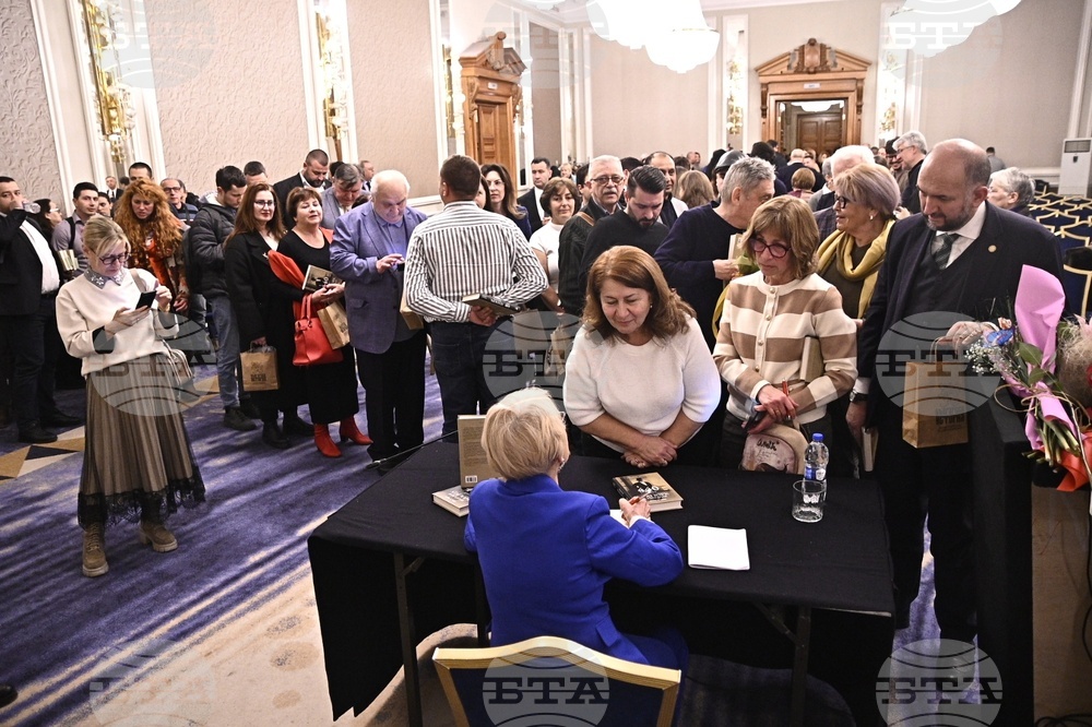 Нахиде Дениз - книга „440 дни. Ататюрк в България“ - разговор