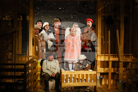 Бургас - театър - "Съвсем проста история"