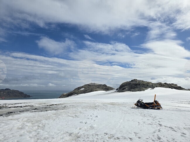 Корабът "Св. св. Кирил и Методий" планира днес преход с научни цели до Антарктическия полуостров 