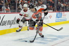 CORRECTION Senators Flyers Hockey