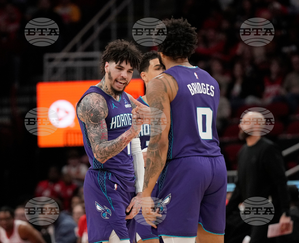 Hornets Rockets Basketball